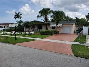 2nd image of 10990 SW 138th St