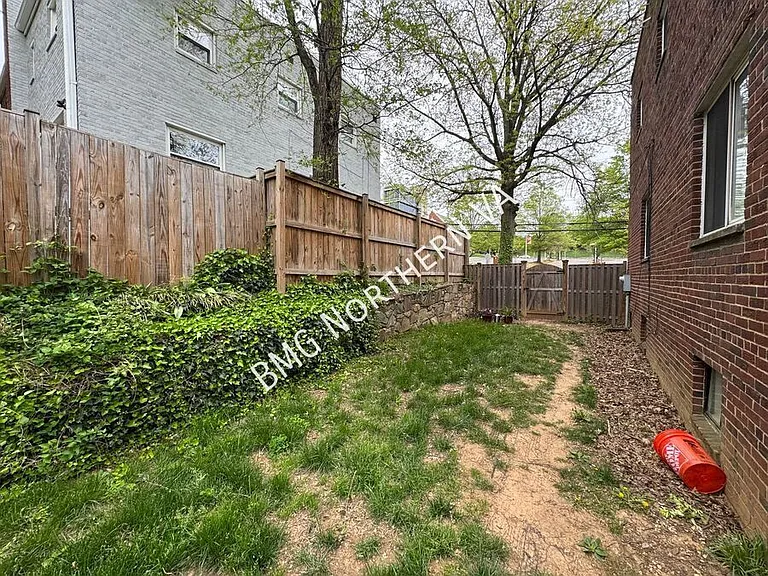 130 Cambridge Rd — Photo 27