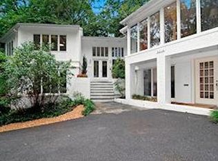 6215 Goldsboro Rd, Bethesda, MD 20817