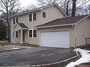1 Beau Jol Ct, Nesconset, NY 11767