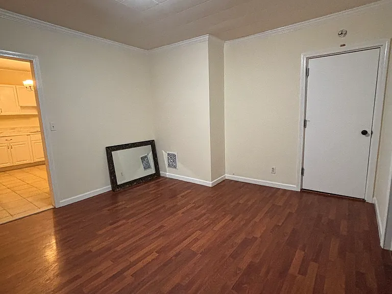 272 Greenwich Ave #2 — Photo 12