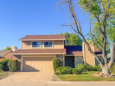 8469 Hollow Oaks Ct, Sacramento, CA, 95828
