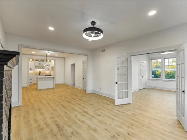 4845 Swiss Ave APT 301, Dallas, TX 75204