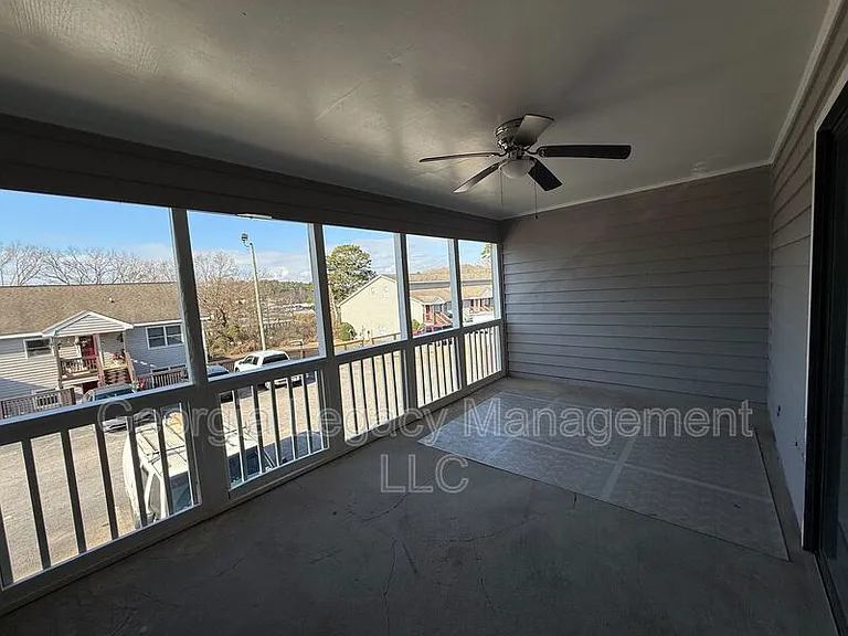 2505 W Broad St #521 — Photo 12