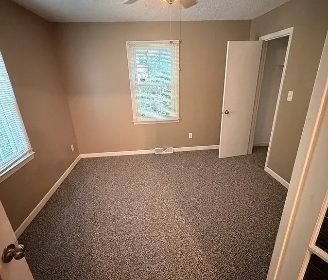 111 Tryon St #COPY — Photo 19