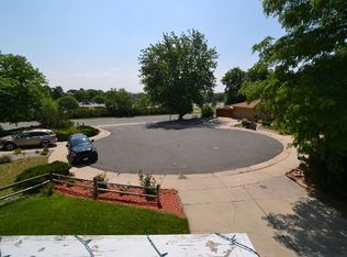 1823 S Owens St, Lakewood, CO 80232