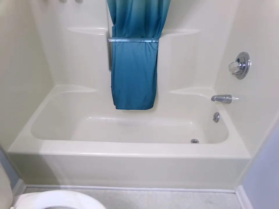 4262 Pinehurst Cir #8-1