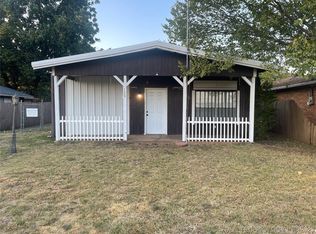 706 Moore Ave, Colbert, OK 74733