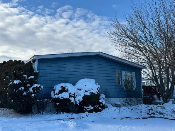 278 Blackthorn Rd, Matteson, IL 60443