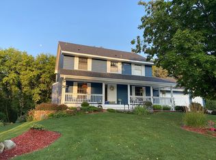 2656 Eitel Rd, Chaska, MN 55318