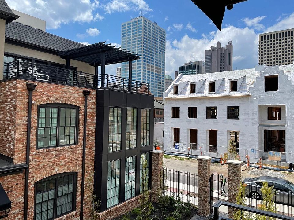 1st image of 98 Normandy Ave #Townhouse 78