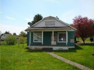 1601 Larson Rd, Raymond, WA 98577