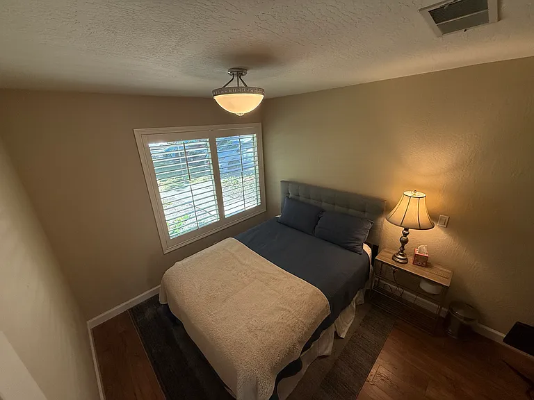 412 Sycamore Cir — Photo 14