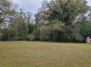 221 NW Reindeer Ln, Greenville, FL 32331
