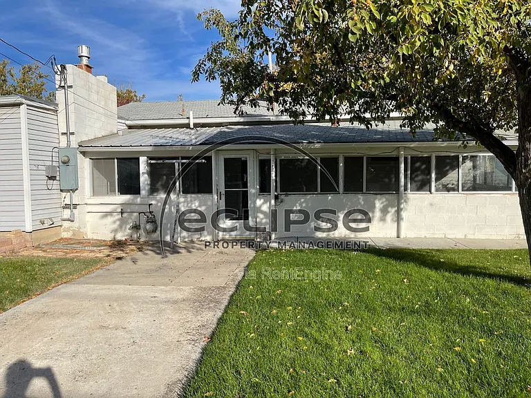 447 N 19th St — Photo 22