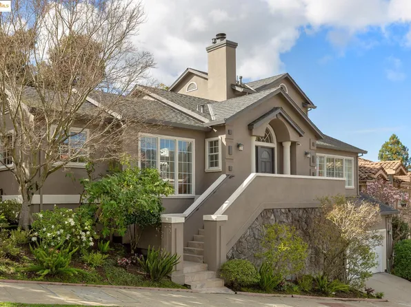 4747 Proctor Ave, Oakland, CA 94618