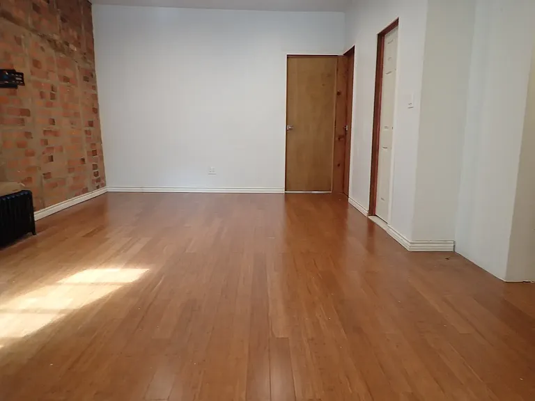 89 Clermont Ave #3 — Photo 3