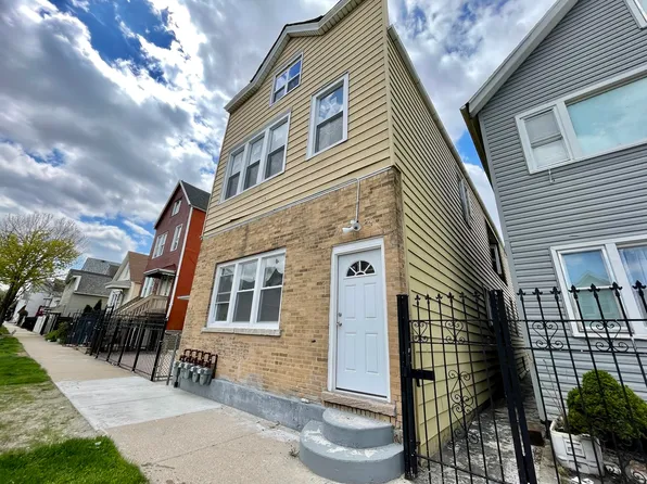 4330 S Wood St, Chicago, IL 60609