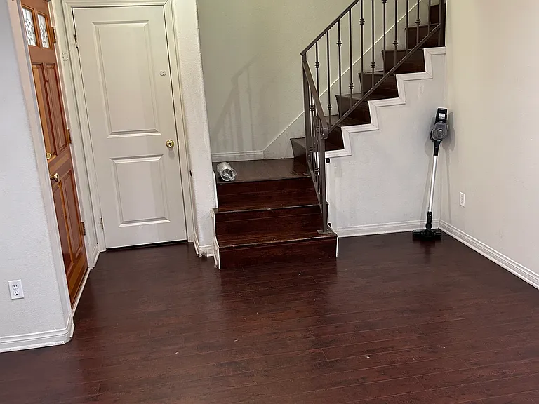 8800 Etiwanda Ave #8 — Photo 5