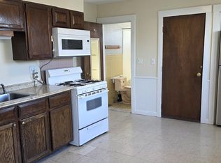 23-25 Clinton St #2, Waltham, MA 02453