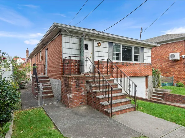 4362 167th Street, Flushing, NY 11358