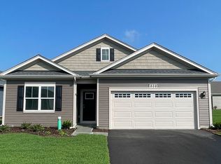 808 Plateau Dr, Pingree Grove, IL 60140