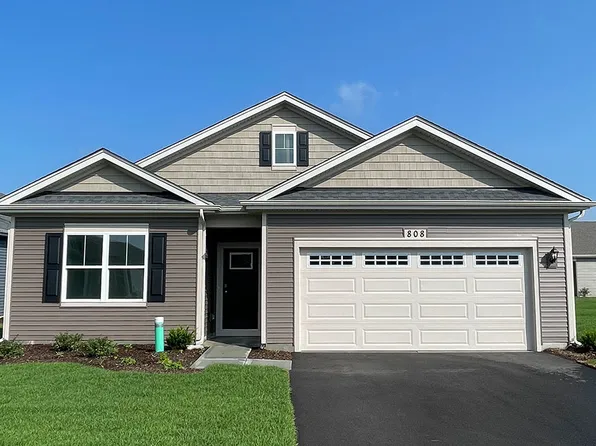 808 Plateau Dr, Pingree Grove, IL 60140