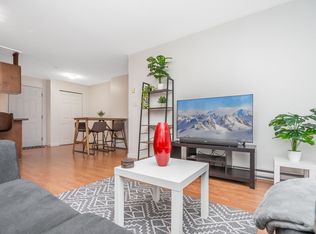 33960 Old Yale Rd #205, Abbotsford, BC V2S2J9