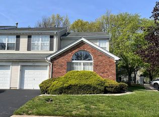 272 Dochery Pl, Somerset, NJ 08873