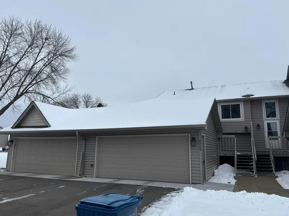 8755 Cottonwood Ln N, Maple Grove, MN 55369