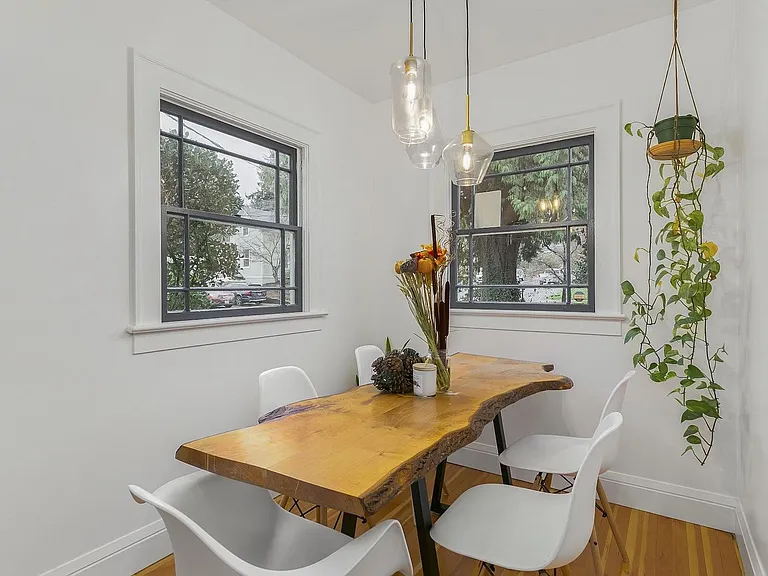 6162 E Burnside St — Photo 10
