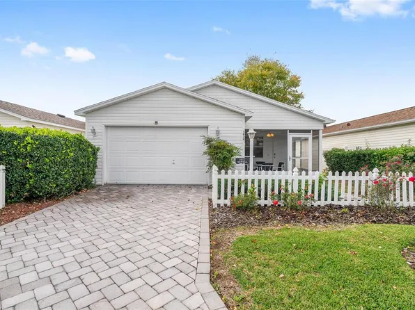 1612 Campos Dr, The Villages, FL 32162