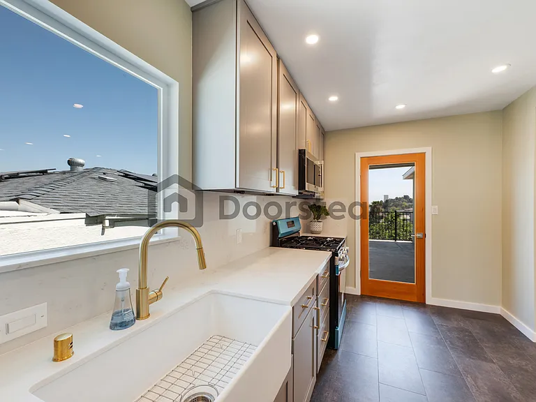 4331 Milburn Dr — Photo 6