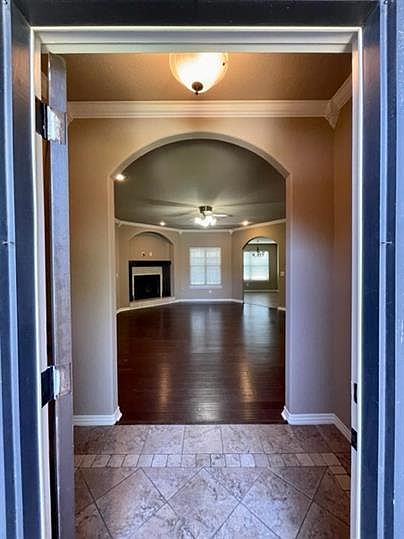 1st image of 6117 S 38th St