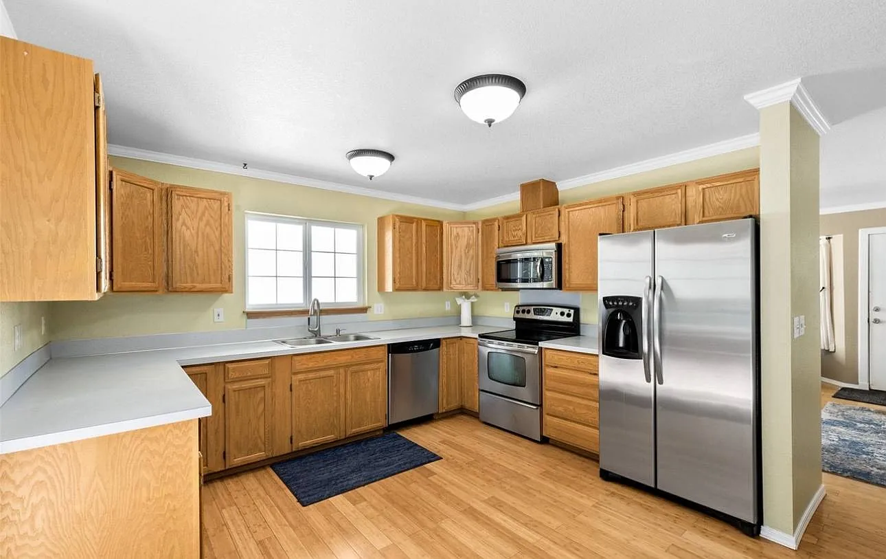 4831 Beverly Drive Northeast - 1 — Photo 3