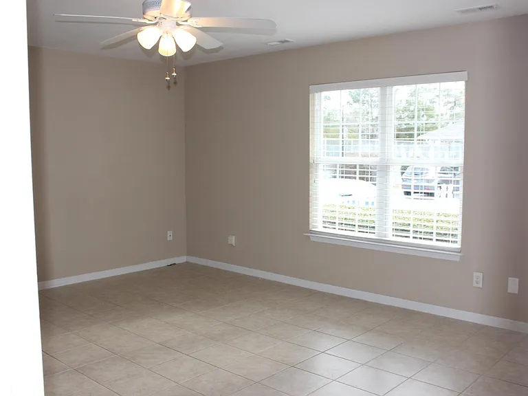 9321 Line Dr — Photo 12