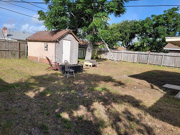 5th image of 741 Briston Dr