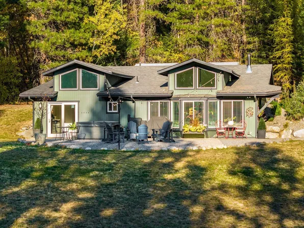 594 Upper Rocky Rd, Sagle, ID 83860