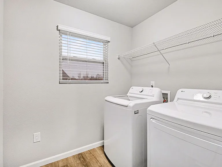 7360 Sessile Cir — Photo 14