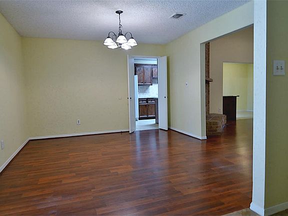 2nd image of 11842 S Fairhollow Ln