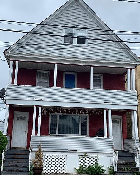 1st image of 209 Sherman St