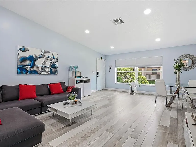 908 Hammock Pine Blvd #908 — Photo 6