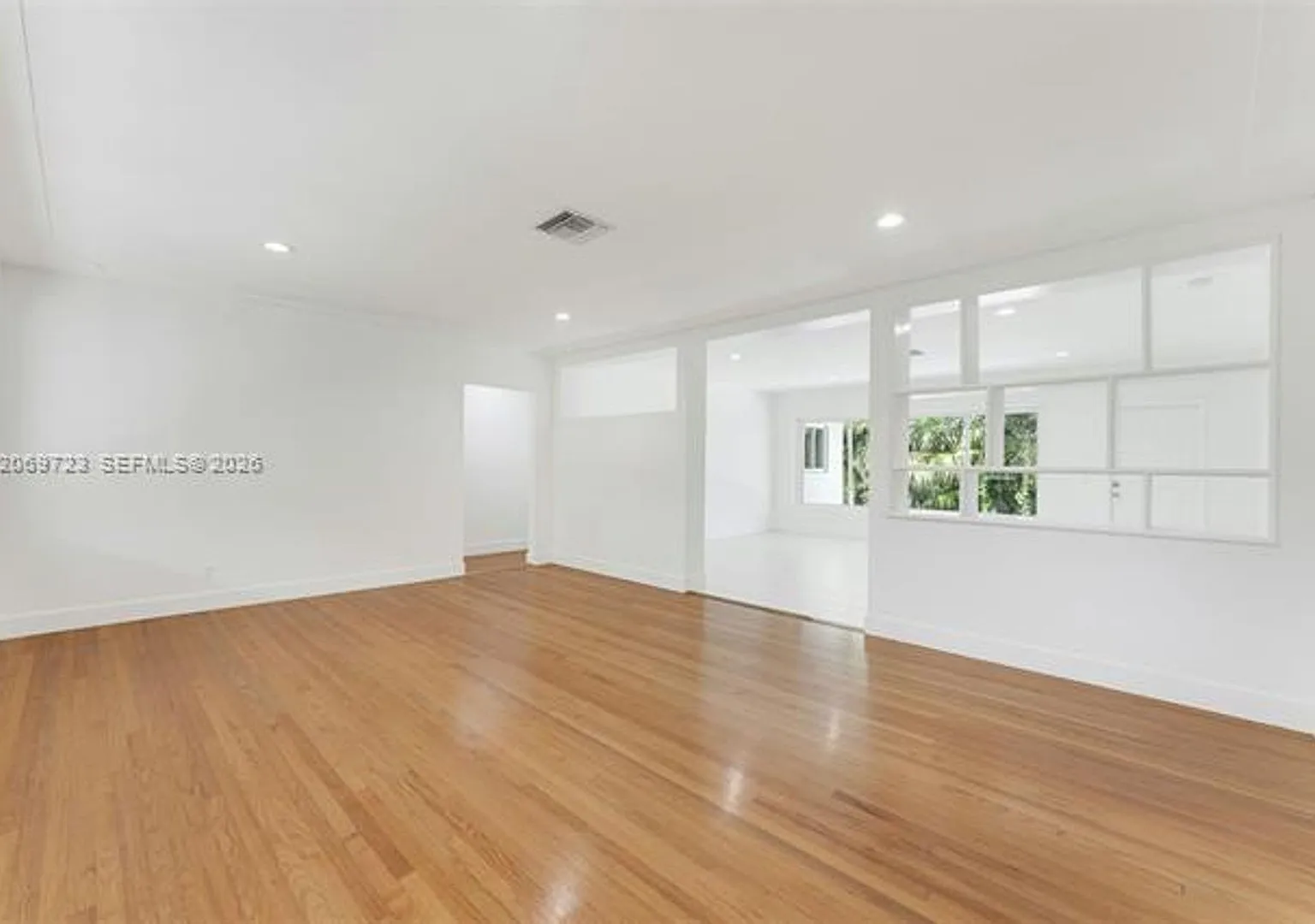 4724 Orduna Dr # 4724, Coral Gables, FL 33146 — Photo 4