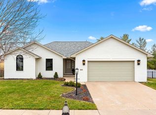 1417 Kelsey St, Washington, IL