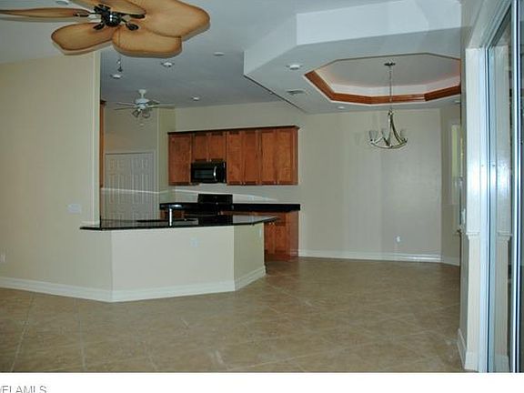 5th image of 24266 Claire St