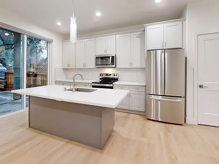 8404 Ascolano Ave — Photo 44