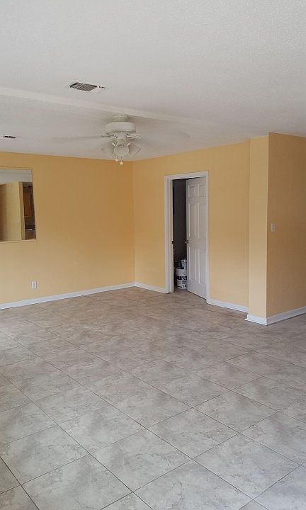 1st image of 523 Marlowe Dr