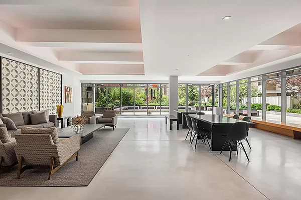 Rented by Compass | media 19