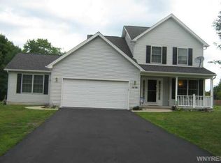 1416 Wisconsin Rd, Derby, NY 14047