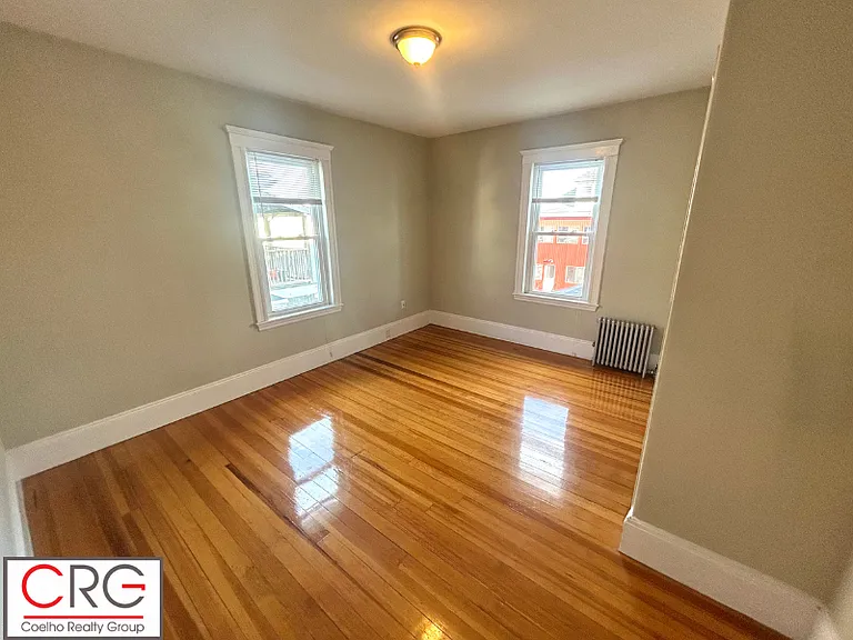 18 Wellington Rd #2 — Photo 9